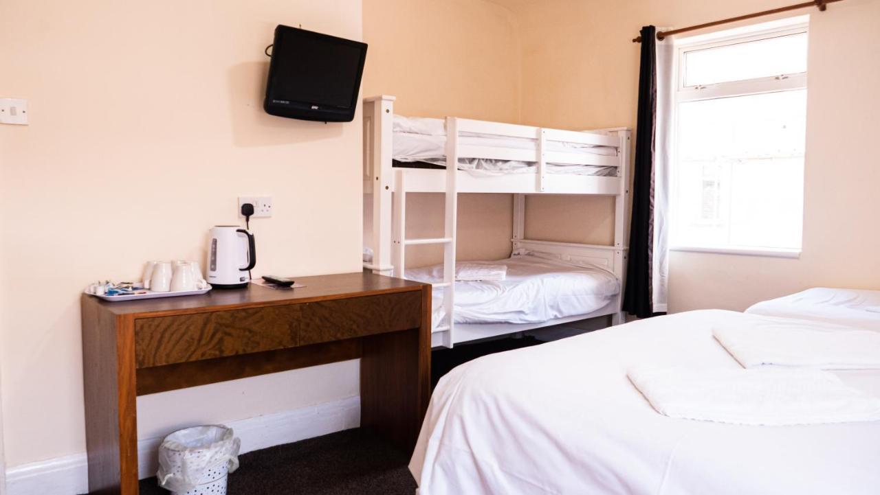 Hotel Hello Roomz - Pleasure Beach 3*