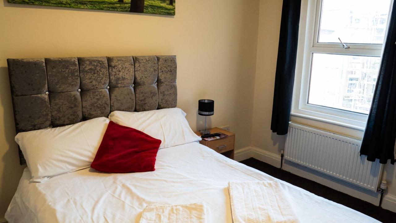 Hotel Hello Roomz - Pleasure Beach 3*