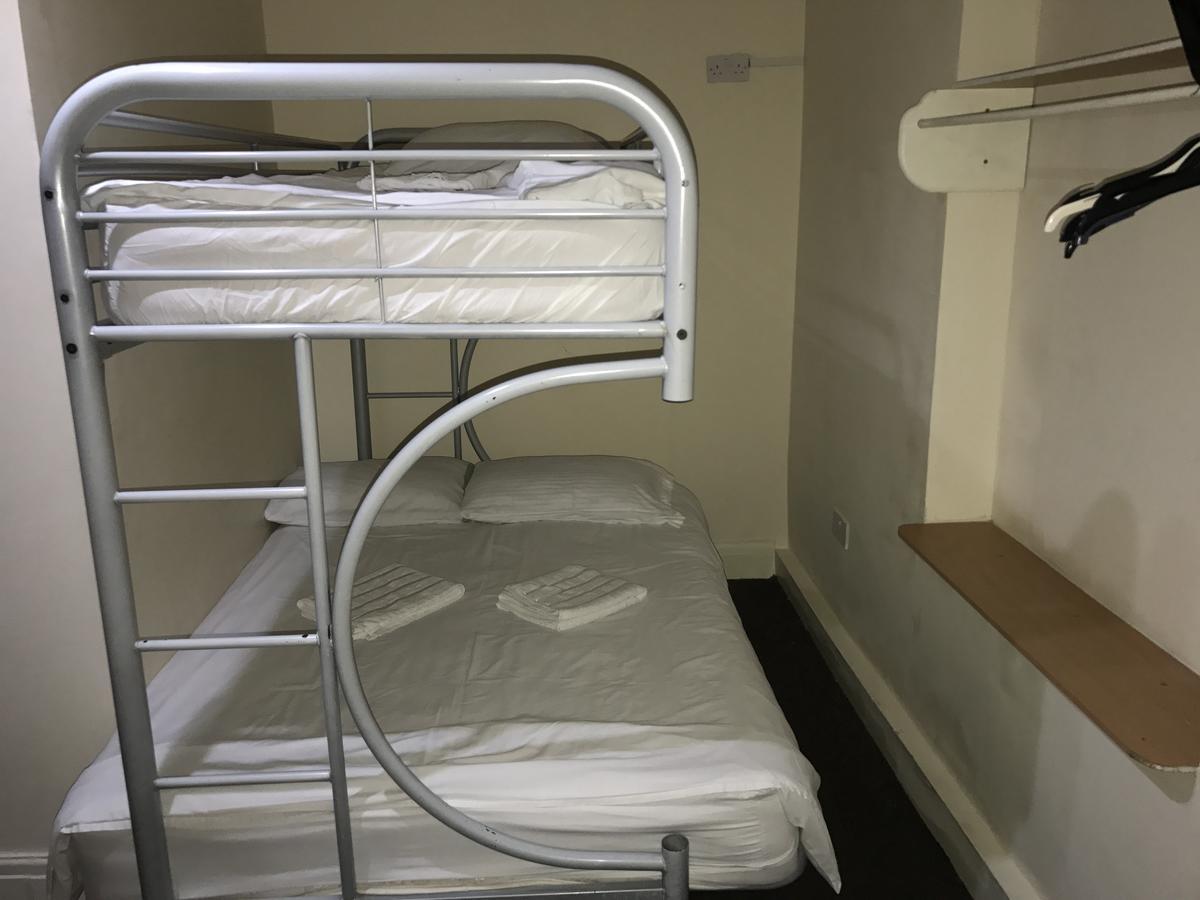 Hello Roomz - Pleasure Beach 3* Blackpool