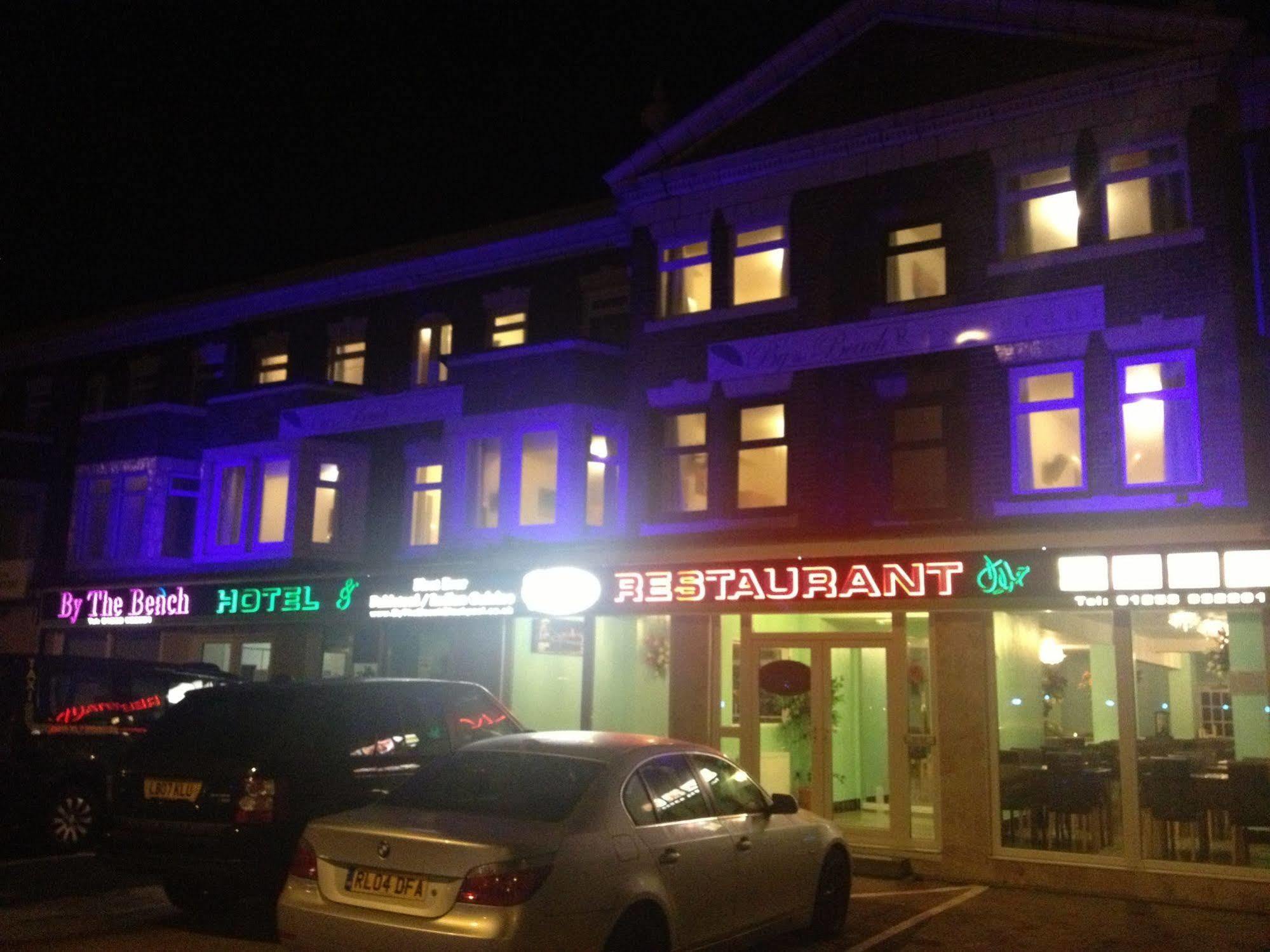 Hello Roomz - Pleasure Beach Hotel 3*