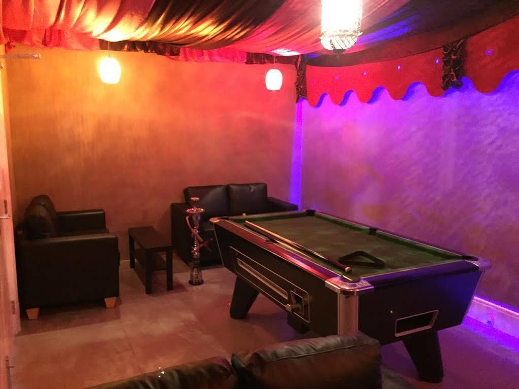 Hotel Hello Roomz - Pleasure Beach 3*